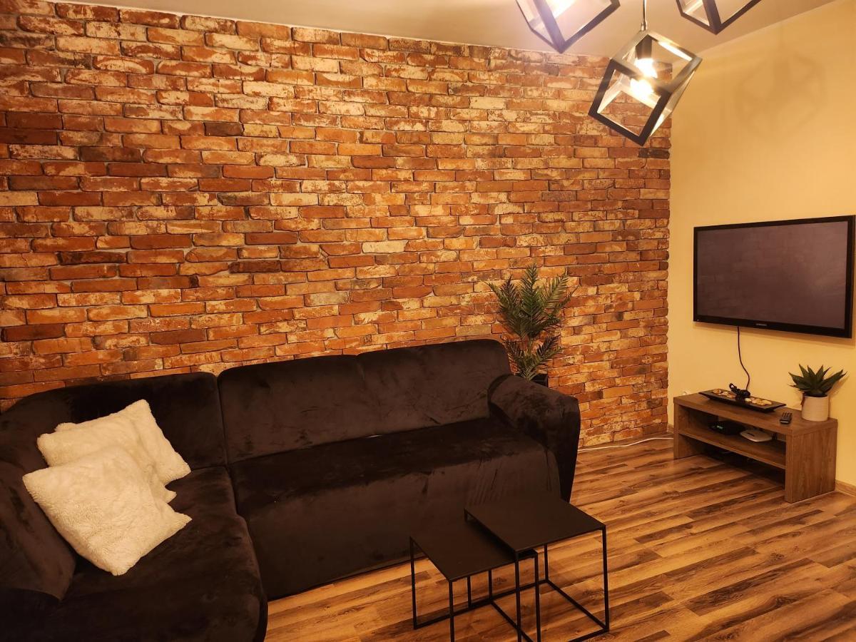 Apartament P&P Lägenhet Inowrocław Exteriör bild